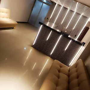 Golden 70 Medellín